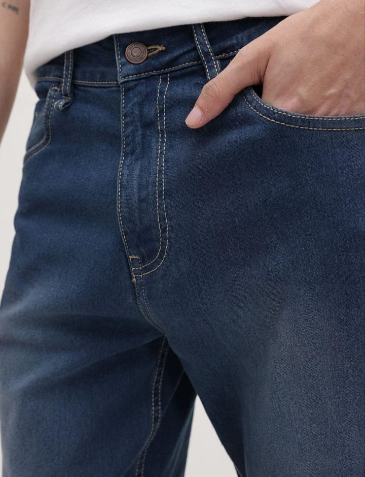 Men's Premium Dark Blue Straight Fit Denim Jeans - Image 4